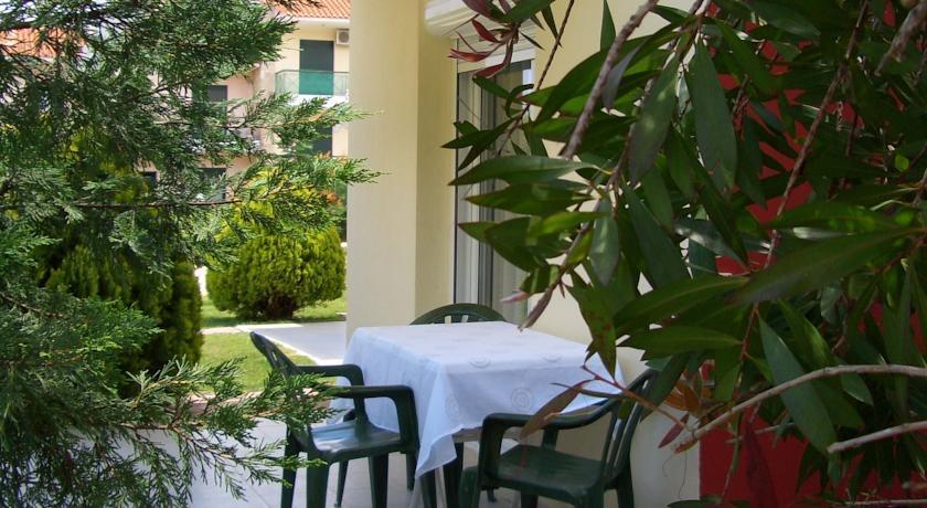 Apartments Monika Kriopigi Ngoại thất bức ảnh