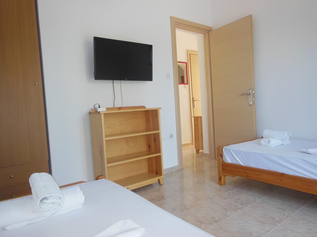 Apartments Monika Kriopigi Ngoại thất bức ảnh