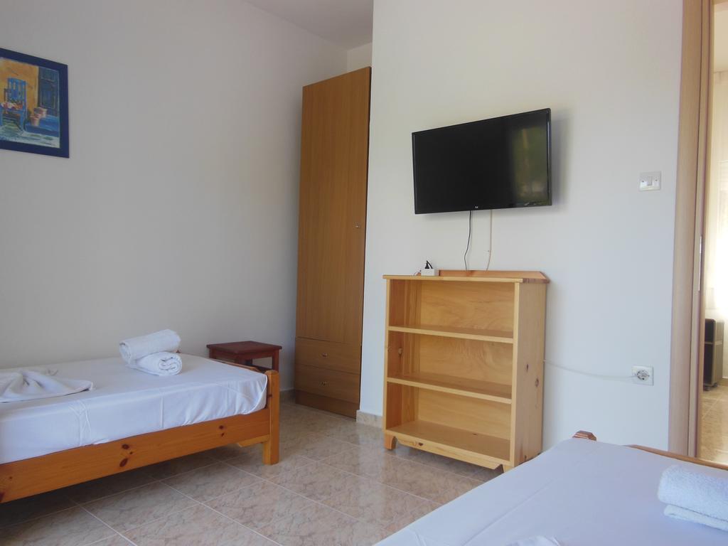 Apartments Monika Kriopigi Ngoại thất bức ảnh
