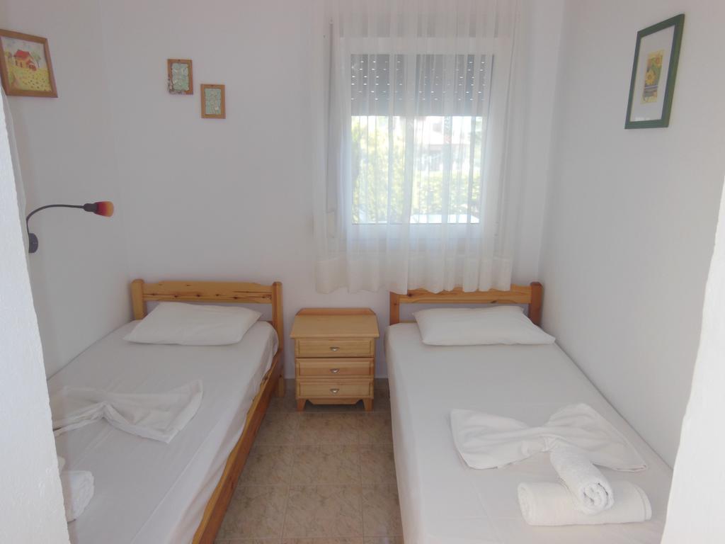 Apartments Monika Kriopigi Ngoại thất bức ảnh